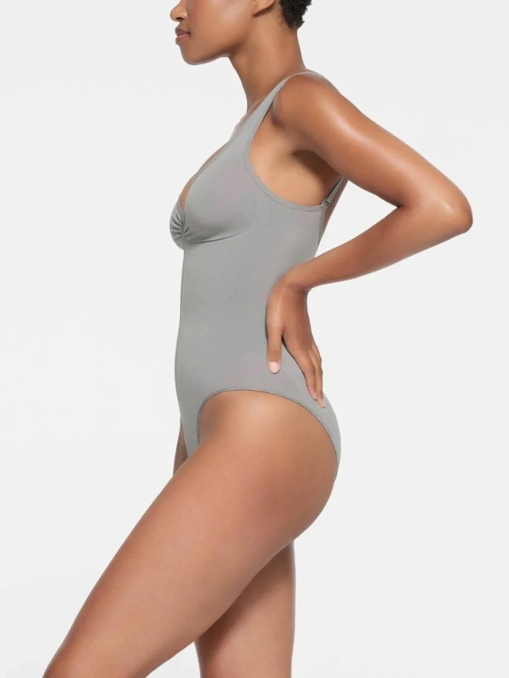 ❤️ Skims Seamless Sculpt Bodysuit NWOT - Picture 3 of 3